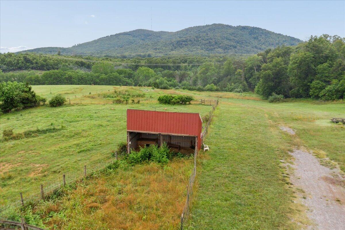 1911 Von Roy Road Bedford, VA 24523 - Photo 48 of 51 49-1911 Von Roy Rd-49