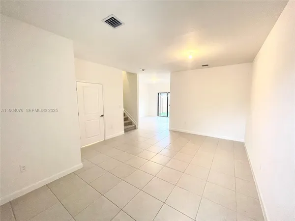 an empty room with closet