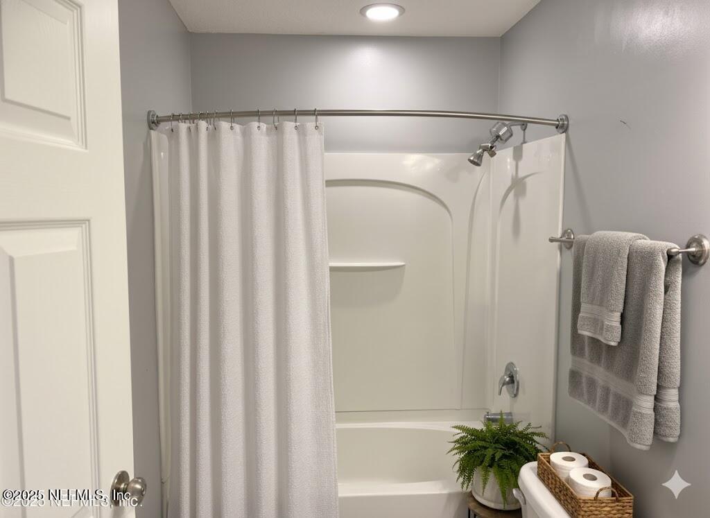 11156 Limerick Drive Jacksonville, FL 32221 - Photo 13 of 49 Bathroom