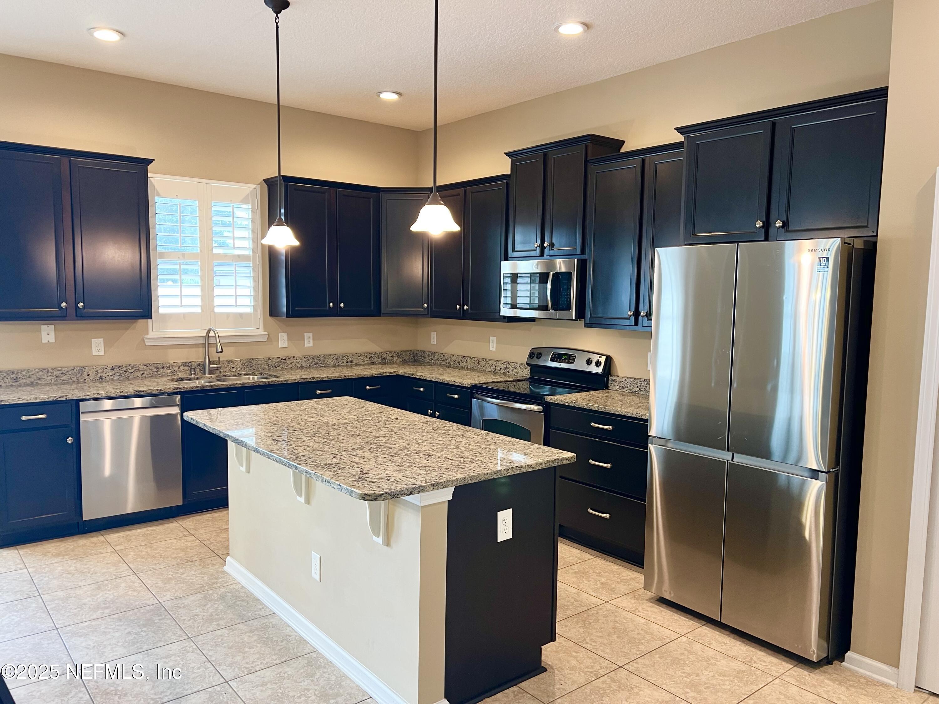 11156 Limerick Drive Jacksonville, FL 32221 - Photo 14 of 49 Kitchen