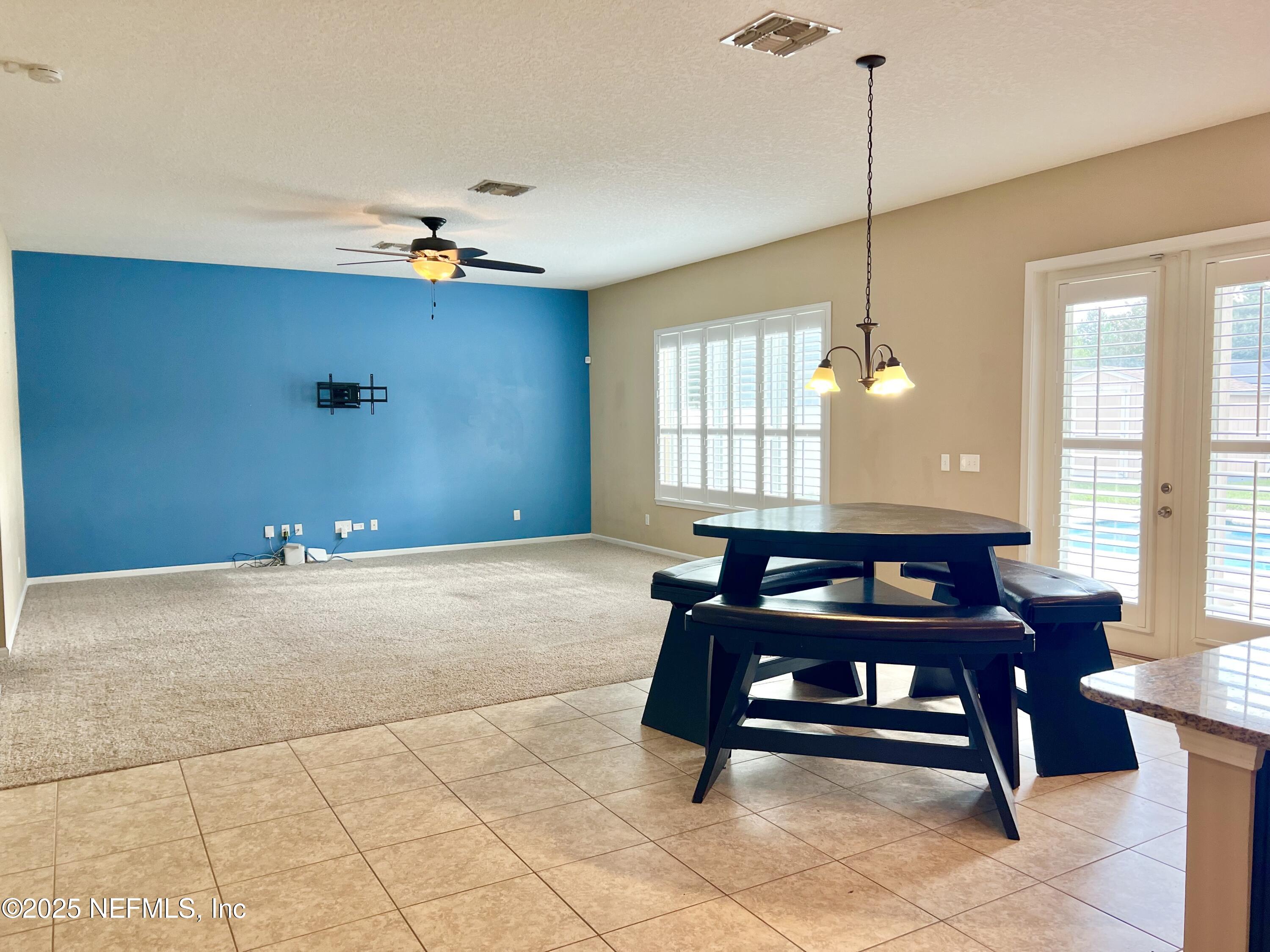 11156 Limerick Drive Jacksonville, FL 32221 - Photo 17 of 49 a workspace with furniture