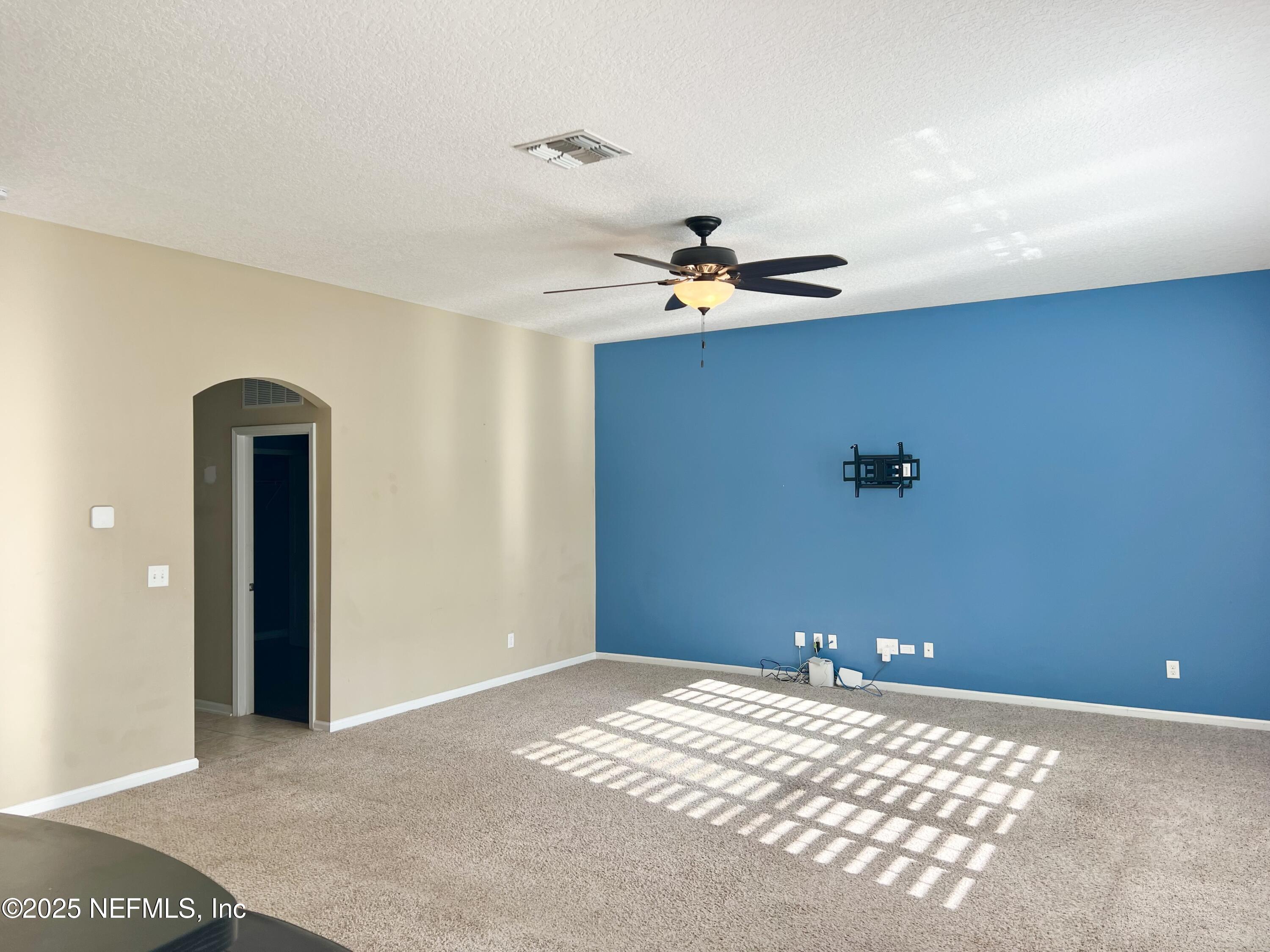 11156 Limerick Drive Jacksonville, FL 32221 - Photo 18 of 49 Living Room