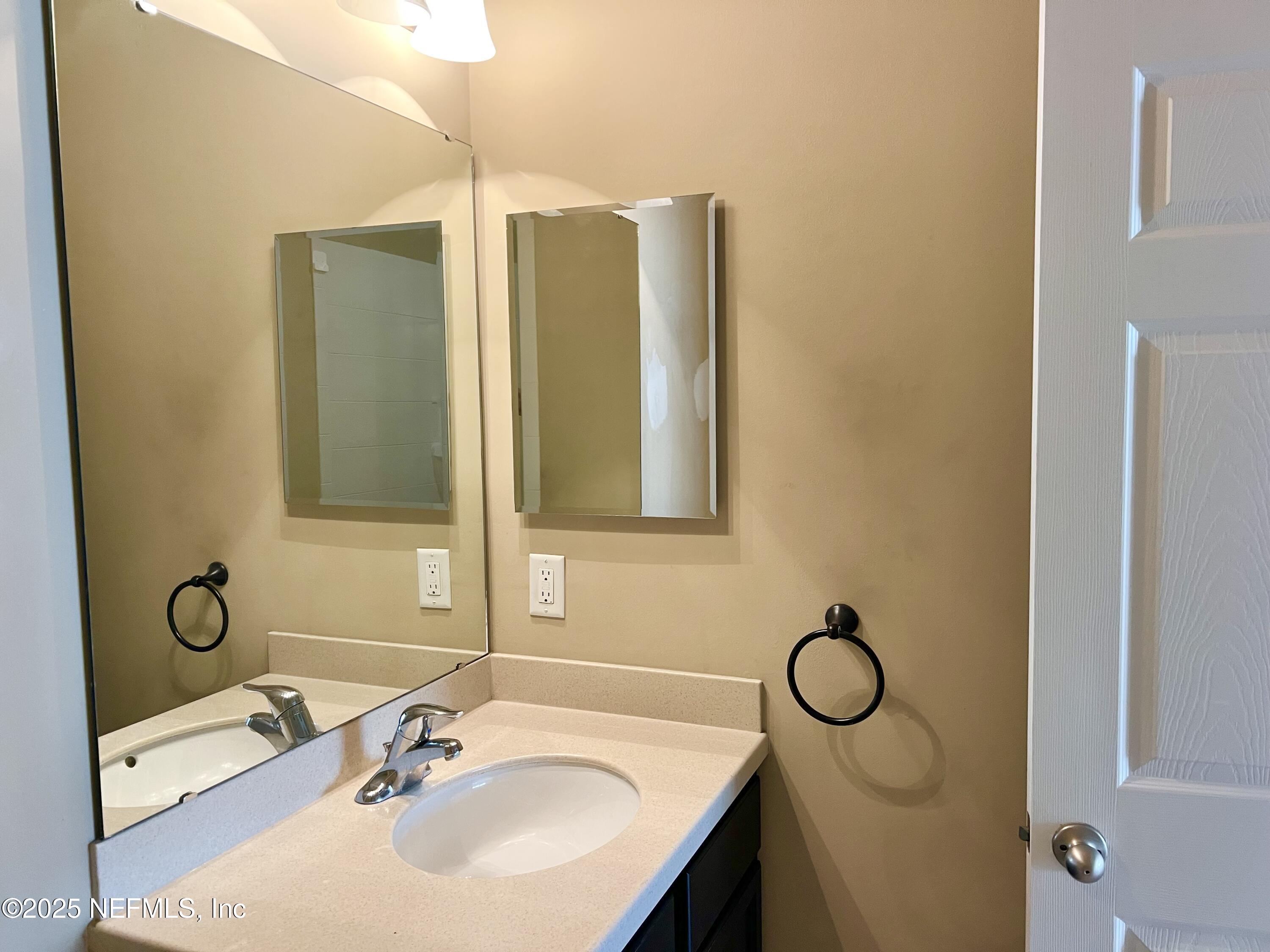 11156 Limerick Drive Jacksonville, FL 32221 - Photo 31 of 49 Bathroom