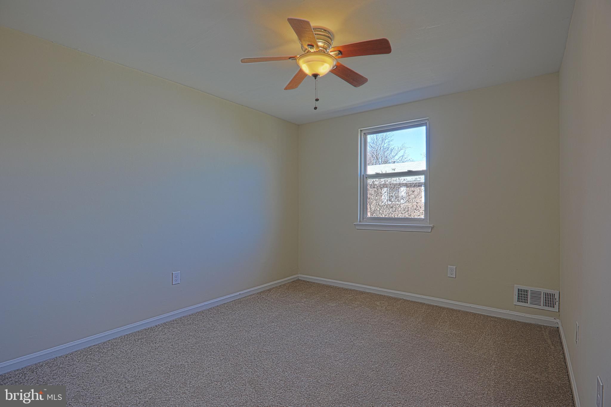 1883 Addison Road South District Heights, MD 20747 - Photo 2 of 11
