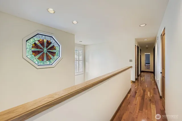 $1,640,000 | 17012 Southeast 40th Court, Bellevue, WA 98008