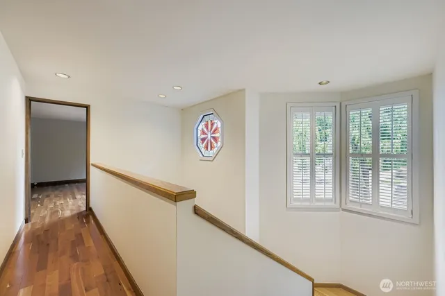 $1,640,000 | 17012 Southeast 40th Court, Bellevue, WA 98008