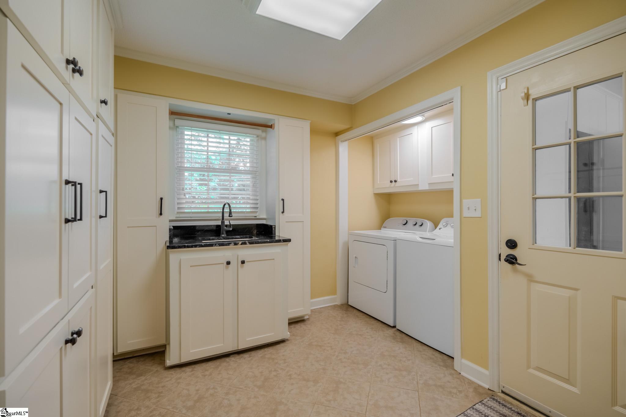 214 Spring Drive Easley, SC 29642 - Photo 33 of 40