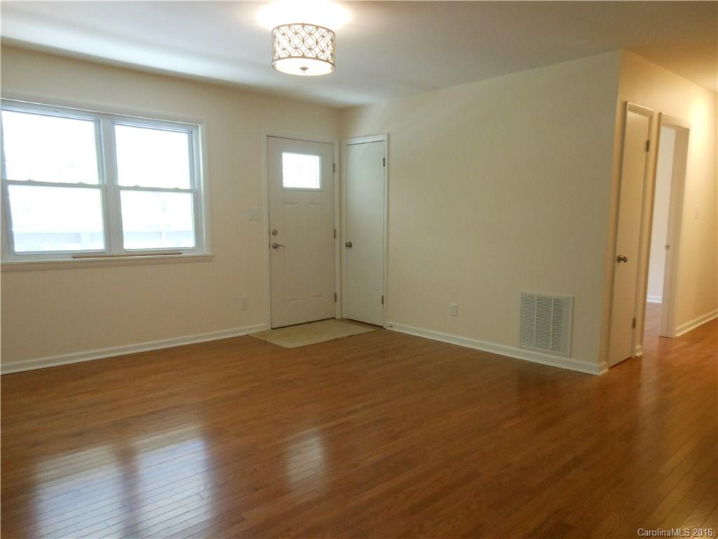 224 Long Branch Road Swannanoa, NC 28778 - Photo 5 of 24 Gallery Image 5