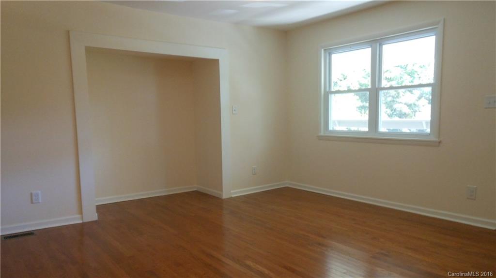 224 Long Branch Road Swannanoa, NC 28778 - Photo 6 of 24 Gallery Image 6