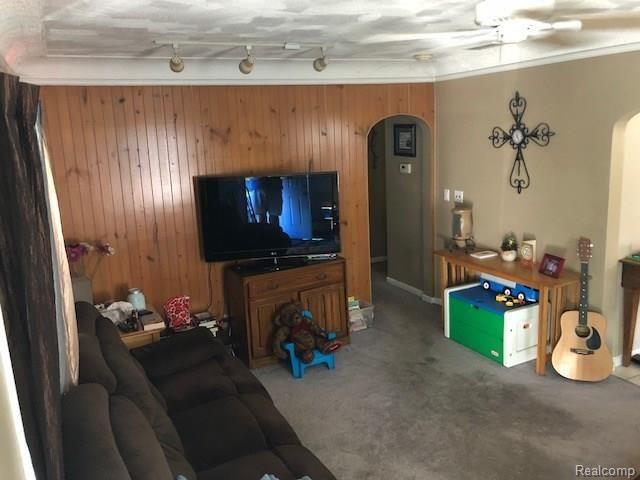 14348 Inkster Road Redford, MI 48239 - Photo 9 of 25 Living Room