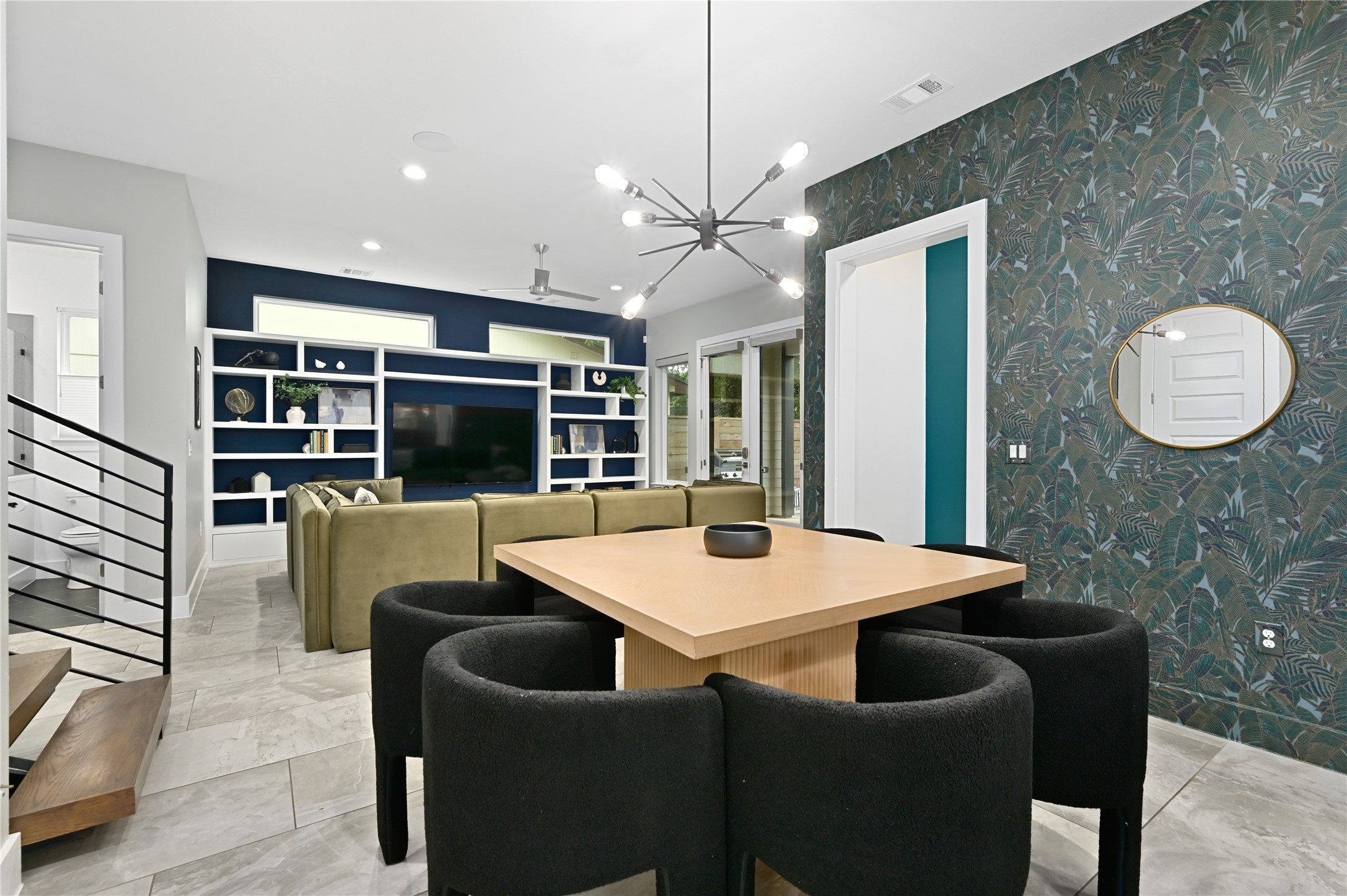 1310 Comal Street Austin, TX 78702 - Photo 12 of 39