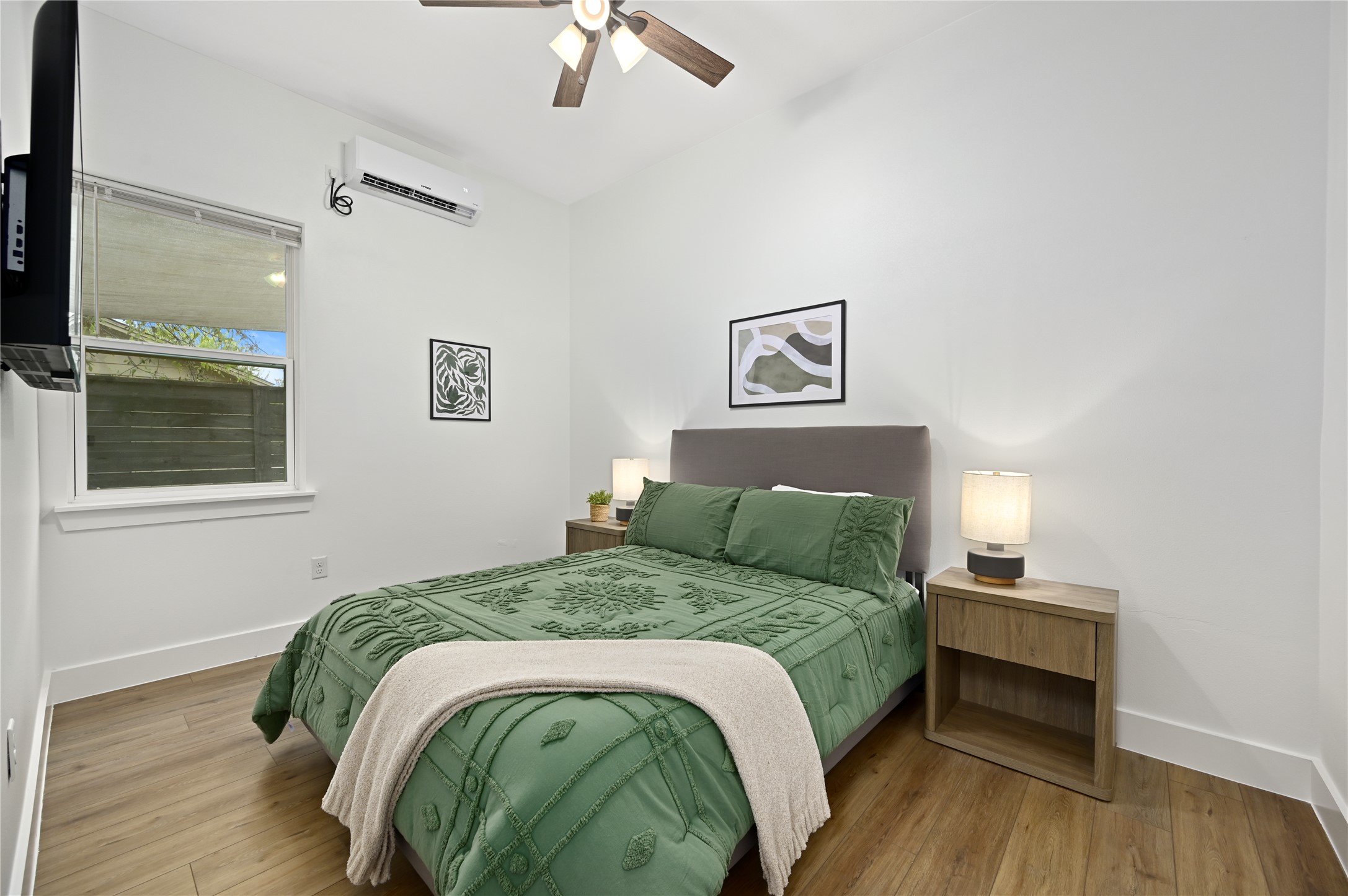 1310 Comal Street Austin, TX 78702 - Photo 22 of 39