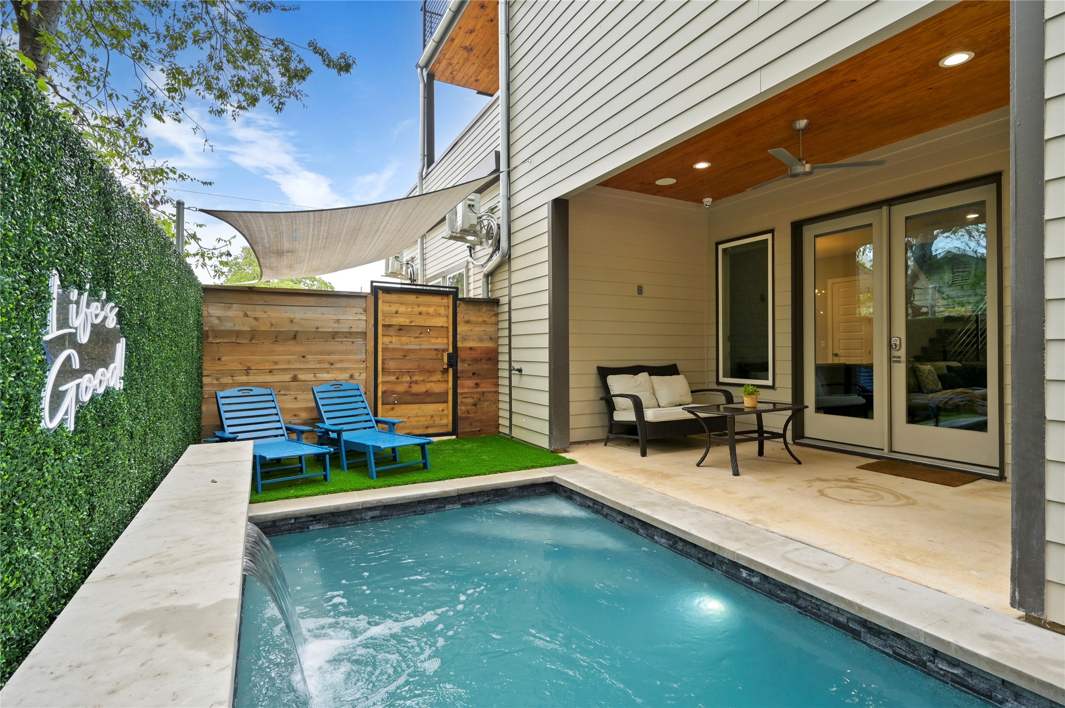 1310 Comal Street Austin, TX 78702 - Photo 6 of 39