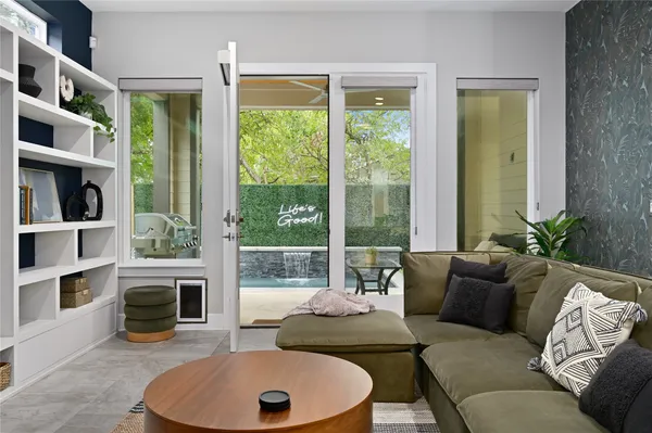 $1,450,000 | 1310 Comal Street, Austin, TX 78702