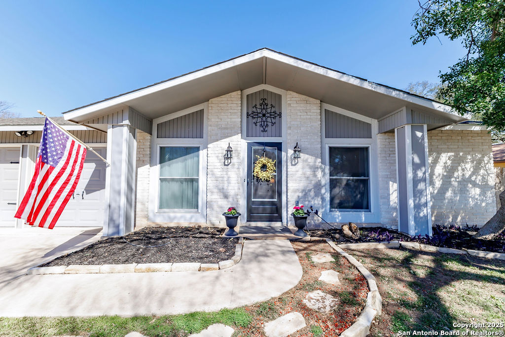 7717 Ranger Oak Live Oak, TX 78233 - Photo 1 of 1