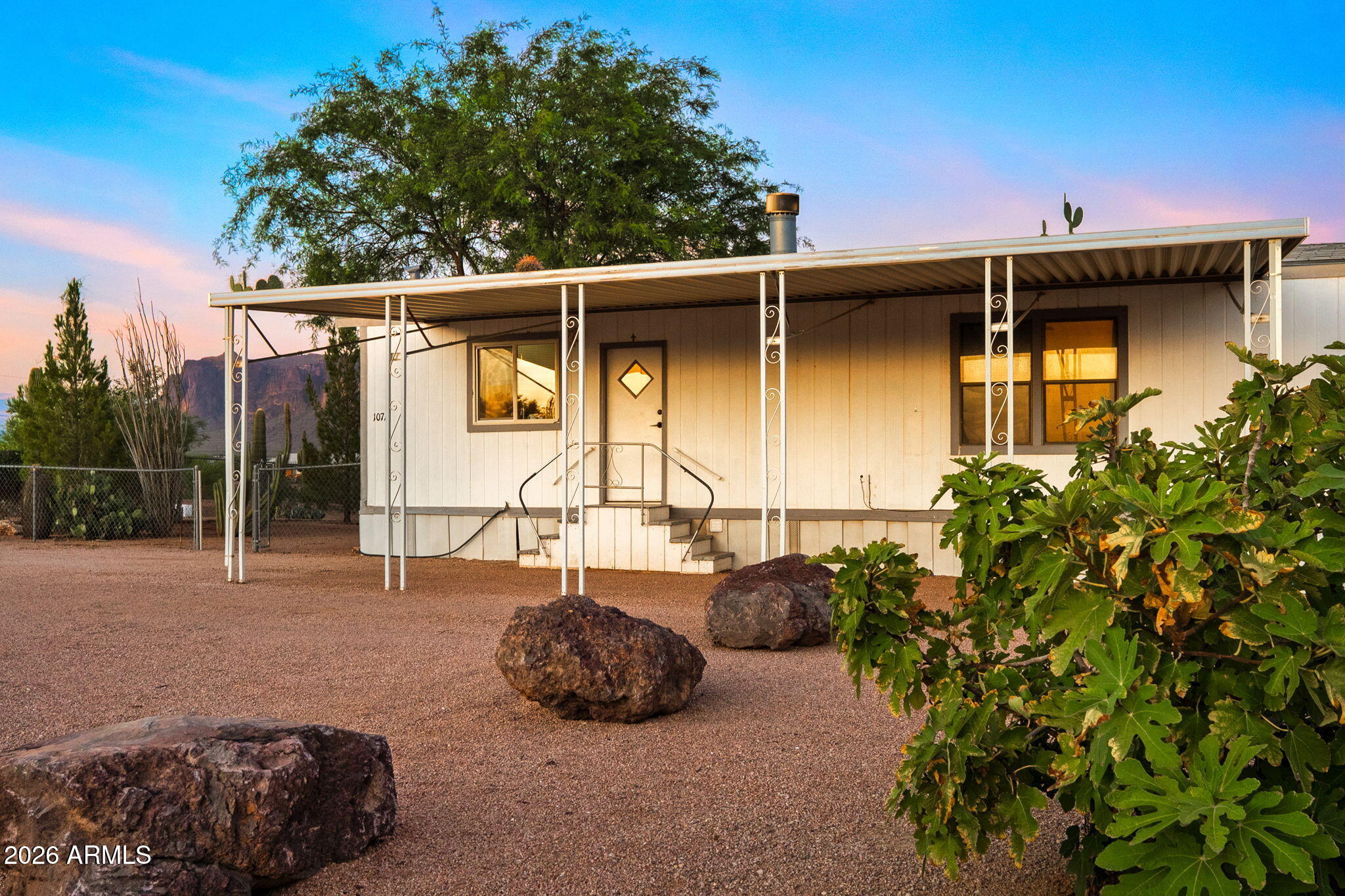 1071 South Stagecoach Road Apache Junction, AZ 85119 - Photo 5 of 16 007__1071 S Stagecoach Rd
