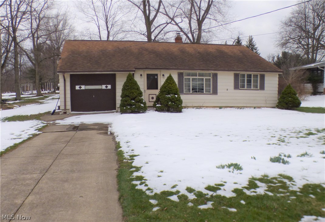 28846 Eddy Road Wickliffe, OH 44092 - Photo 1 of 15 Gallery Image 1