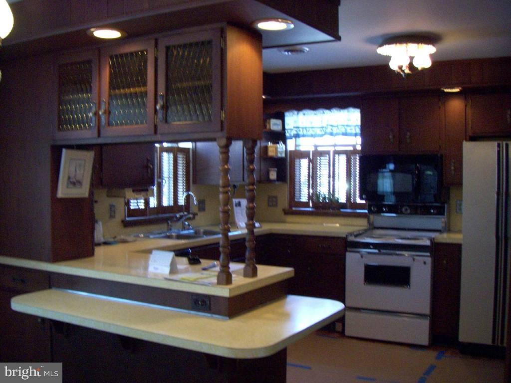 102 South Forge Road Palmyra, PA 17078 - Photo 4 of 14 Gallery Image 4