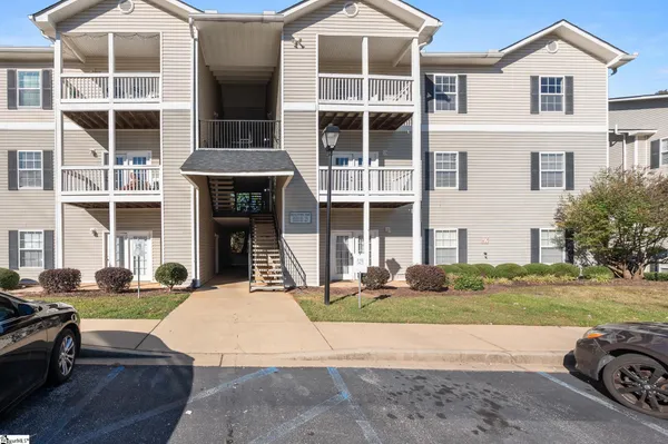 $193,000 | 632 McKenna Circle, Greenville, SC 29615