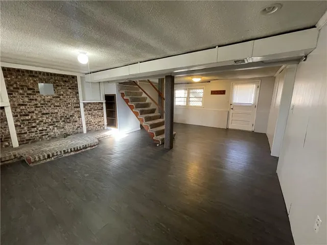 $260,000 | 602 Southeast 4th Terrace, Lee's Summit, MO 64063