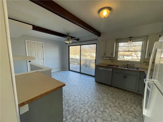 $260,000 | 602 Southeast 4th Terrace, Lee's Summit, MO 64063