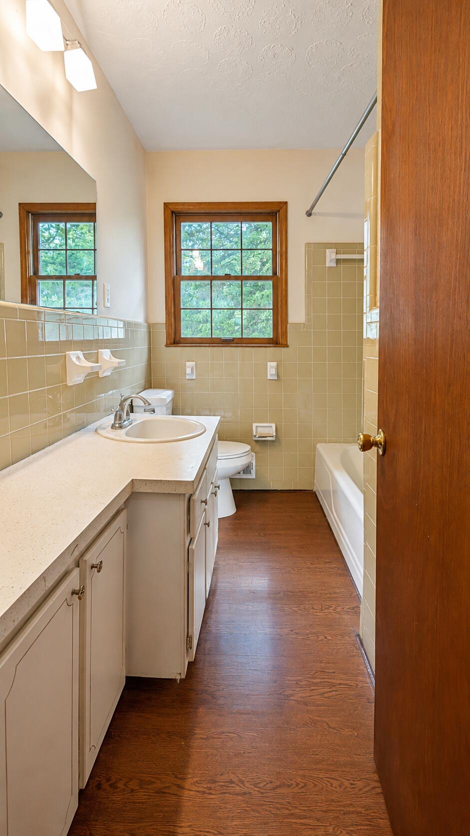 2197 Waring Road Northwest Dalton, GA 30721 - Photo 13 of 23 Hall Bathroom