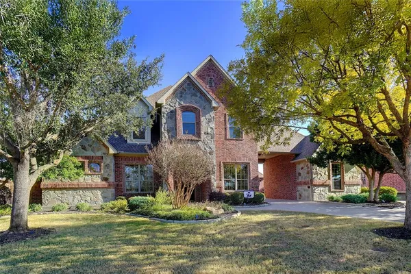 $944,000 | 3333 Clubview Drive, Denton, TX 76226