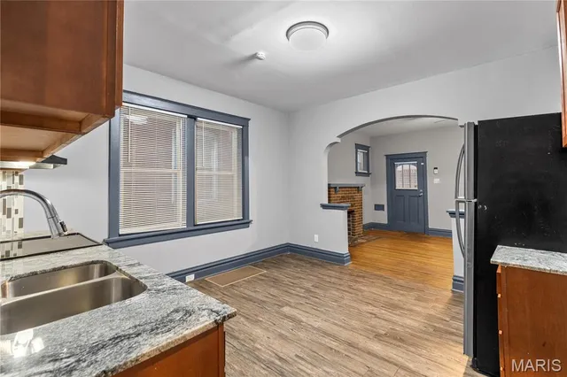 $1,250 | 4040 Shreve Avenue, Unit A, St. Louis, MO 63115