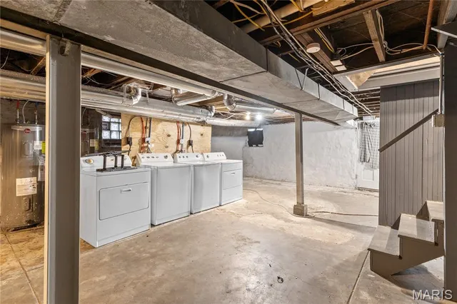 $1,250 | 4040 Shreve Avenue, Unit A, St. Louis, MO 63115