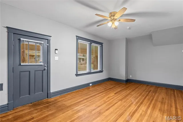 $1,250 | 4040 Shreve Avenue, Unit A, St. Louis, MO 63115