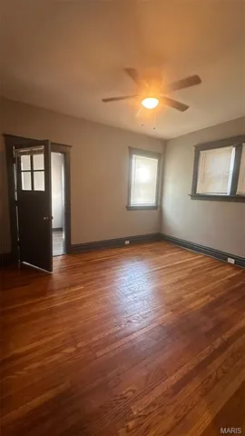 $1,350 | 4040 Shreve Avenue, Unit A, St. Louis, MO 63115