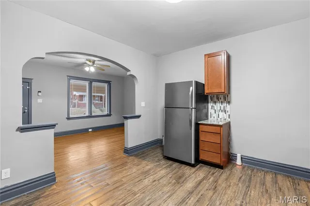 $1,250 | 4040 Shreve Avenue, Unit A, St. Louis, MO 63115