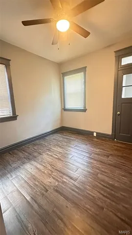 $1,350 | 4040 Shreve Avenue, Unit A, St. Louis, MO 63115