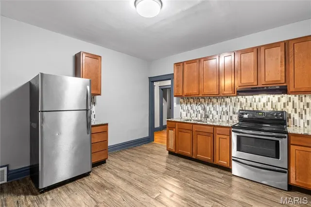 $1,250 | 4040 Shreve Avenue, Unit A, St. Louis, MO 63115