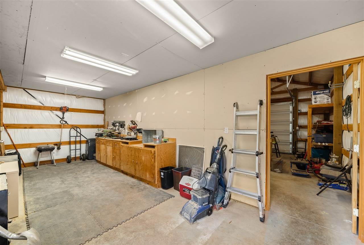 5815 East Big Meadows Road Chattaroy, WA 99003 - Photo 32 of 46 Gallery Image 32