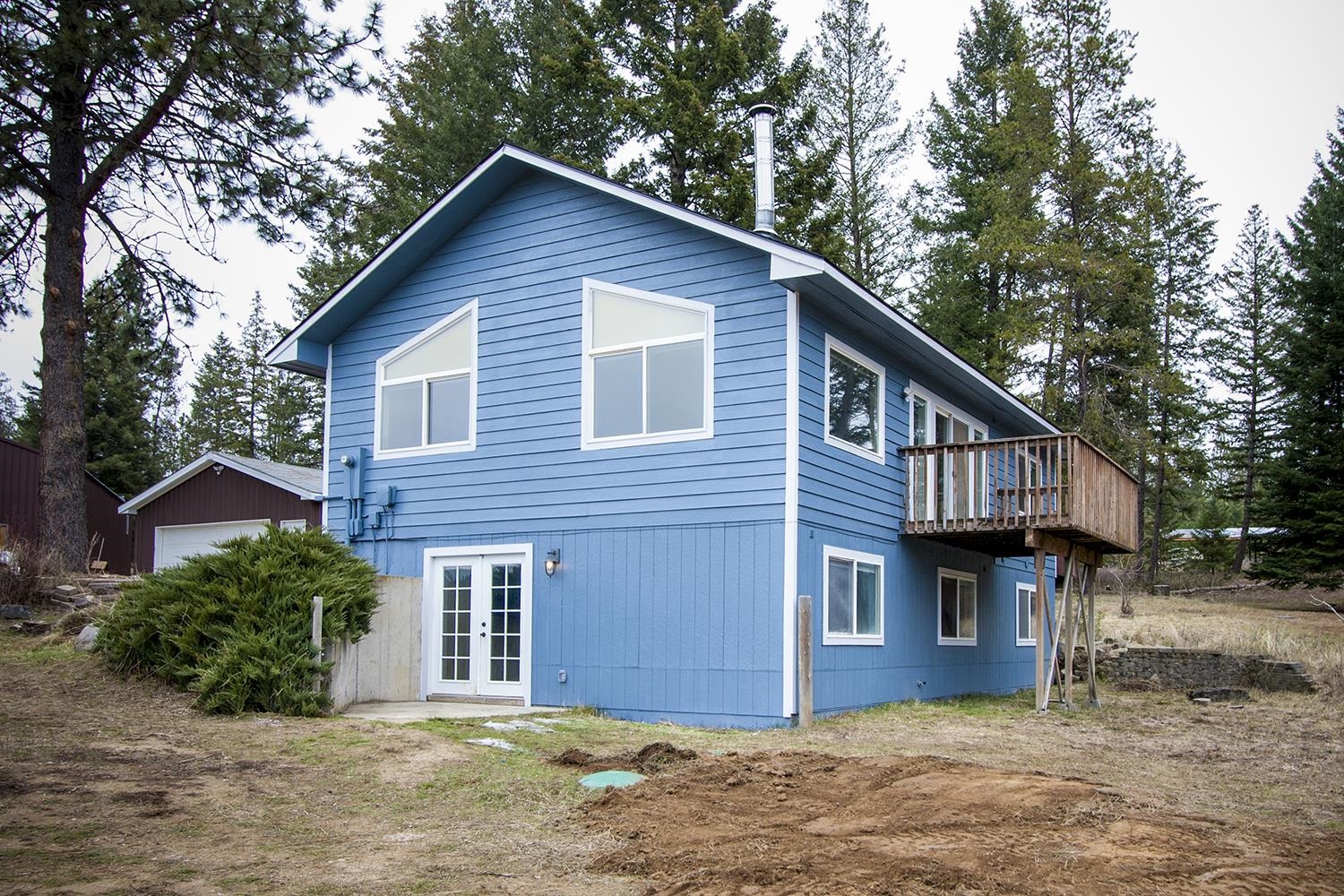 513 Kirkpatrick Road Elk, WA 99009 - Photo 1 of 45
