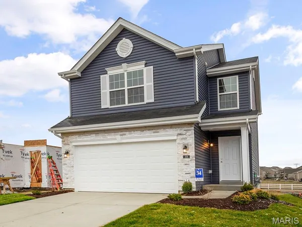 $239,900 | 2 Arlington At River Bluffs Meadows, Florissant, MO 63031