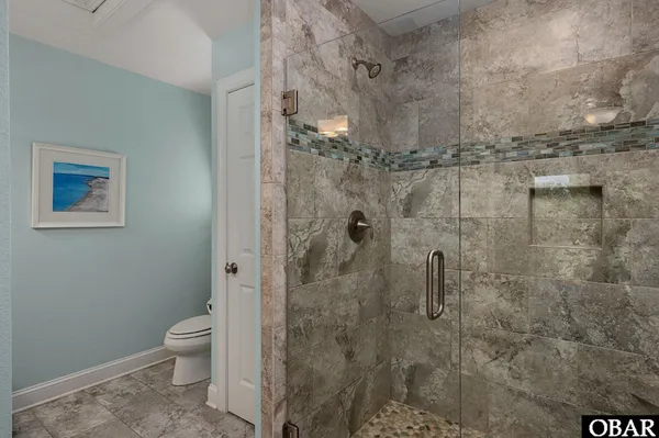 $1,200,000 | 209 Sea Oats Lane, Southern Shores, NC 27949