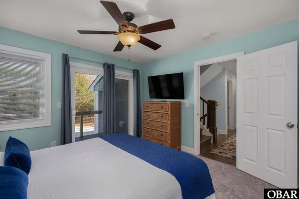 $1,200,000 | 209 Sea Oats Lane, Southern Shores, NC 27949