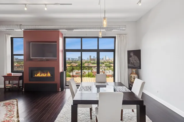 $534,900 | 1524 South Sangamon Street, Unit 802, Chicago, IL 60608