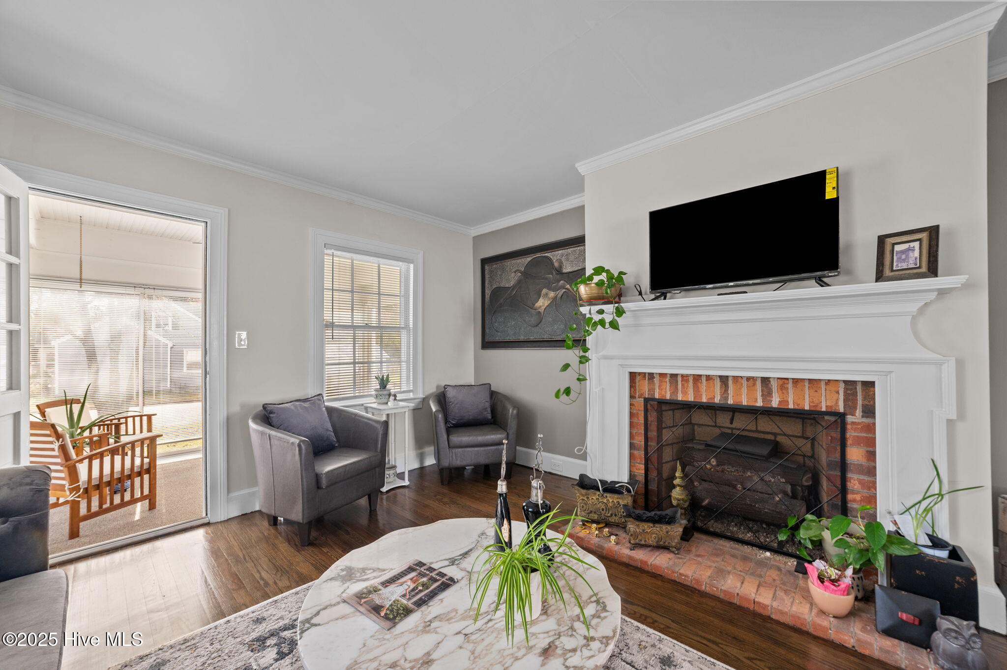 1500 Pollock Street Kinston, NC 28501 - Photo 8 of 51 Living Room w/ Gas Fireplace