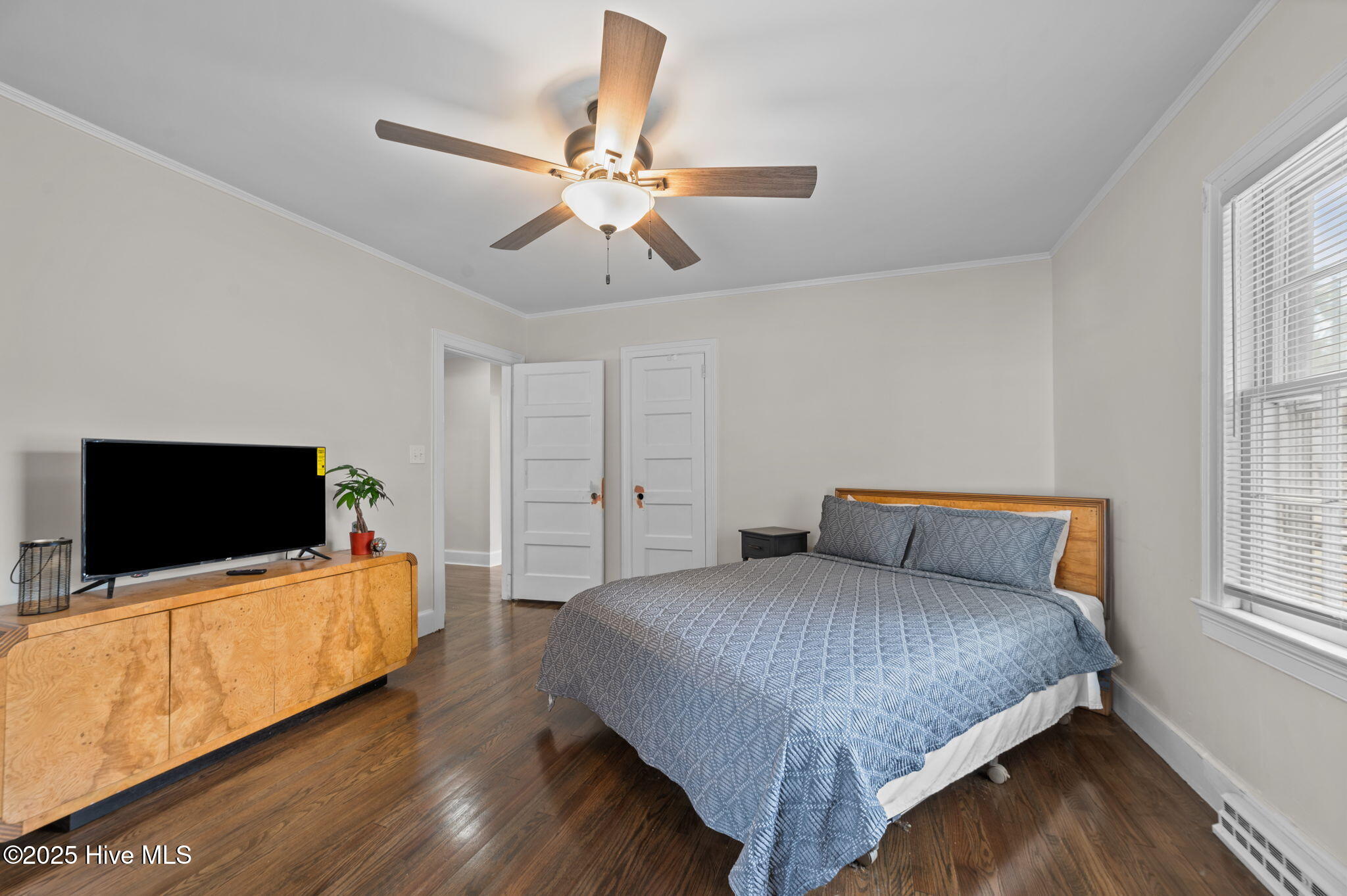 1500 Pollock Street Kinston, NC 28501 - Photo 21 of 51 Bedroom 3 Closet