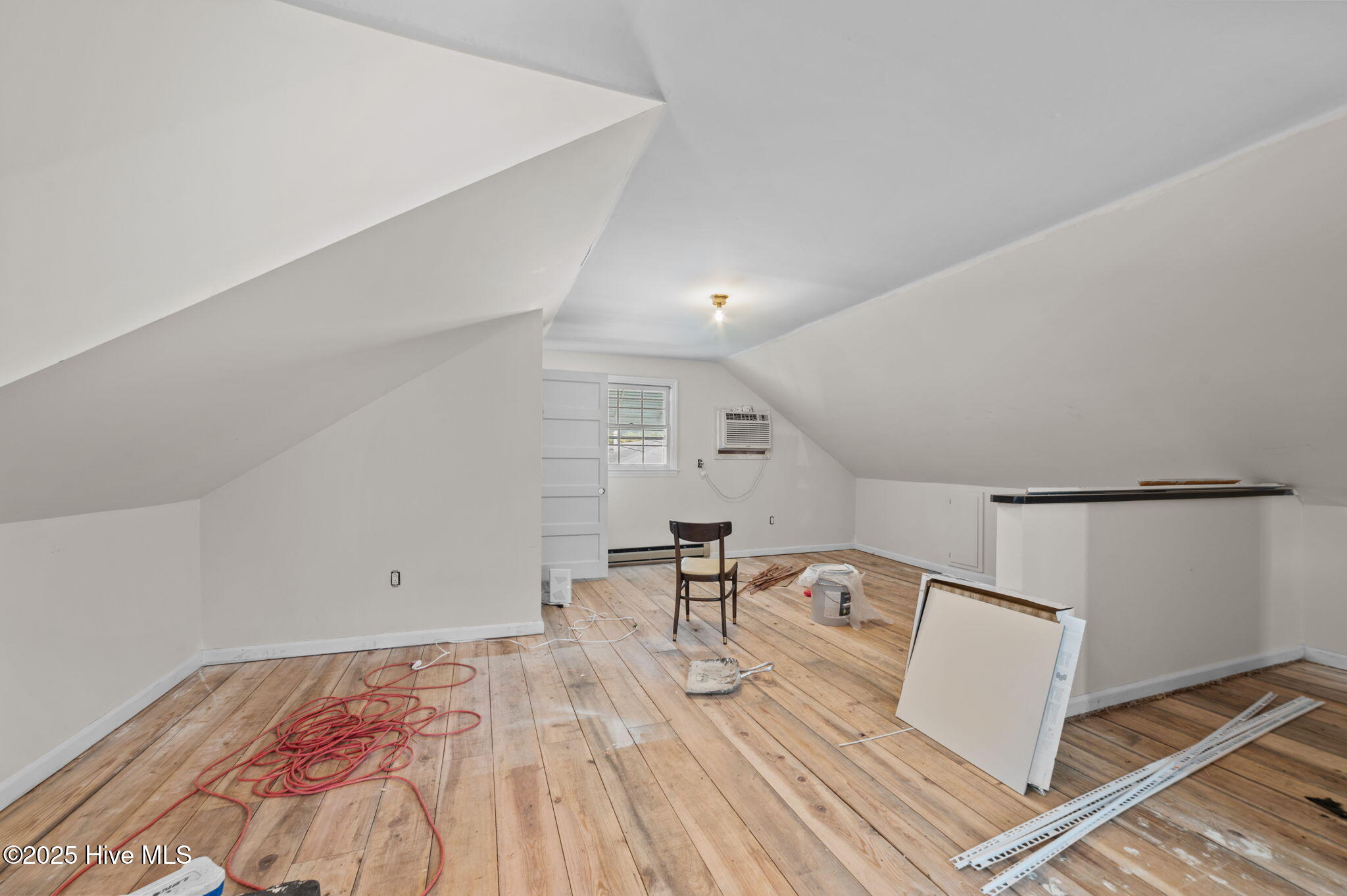 1500 Pollock Street Kinston, NC 28501 - Photo 33 of 51 Large Second Floor Bonus Room