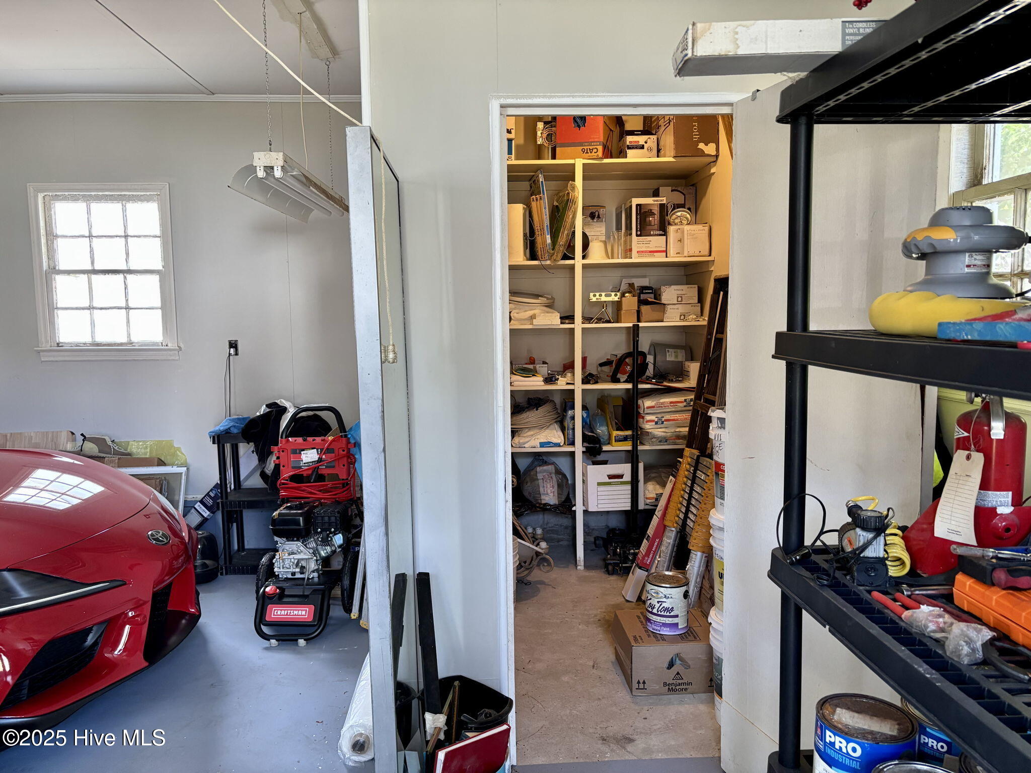 1500 Pollock Street Kinston, NC 28501 - Photo 36 of 51 Garage Storage Room
