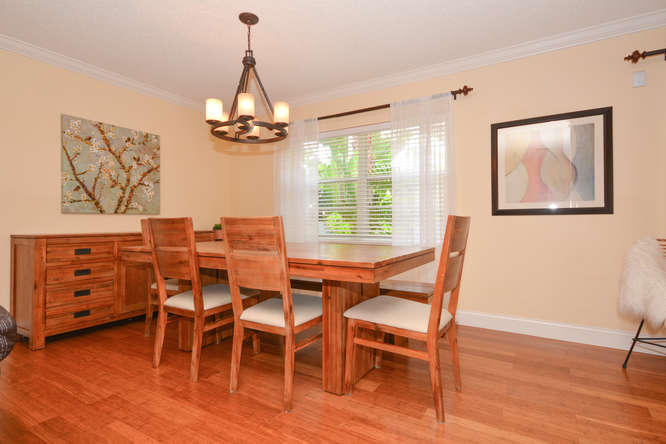 10009 Country Brook Road Boca Raton, FL 33428 - Photo 14 of 38 Dining Room
