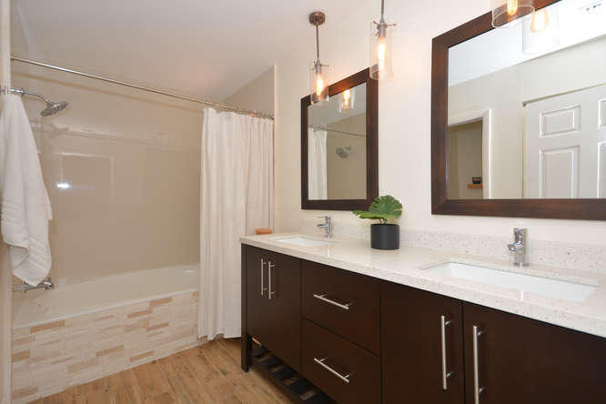 10009 Country Brook Road Boca Raton, FL 33428 - Photo 21 of 38 Master Bath