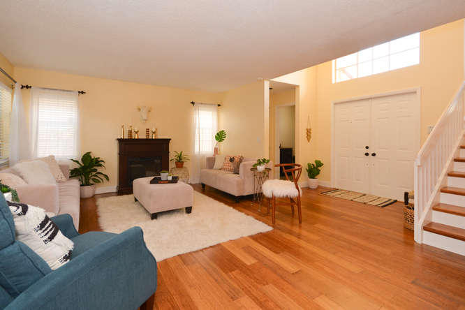 10009 Country Brook Road Boca Raton, FL 33428 - Photo 8 of 38 Living