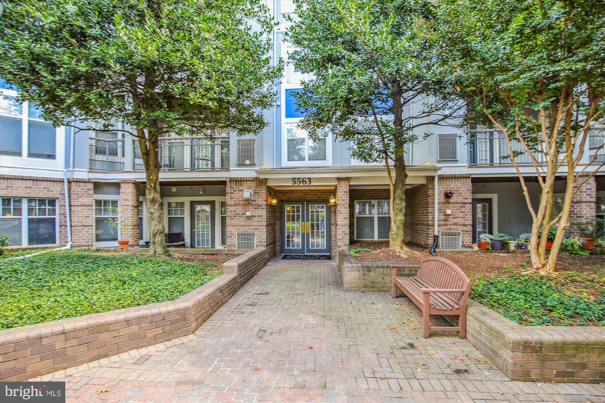 5563 Seminary Road, Unit 112 Falls Church, VA 22041 - Photo 2 of 33 Savoy Park Entrance