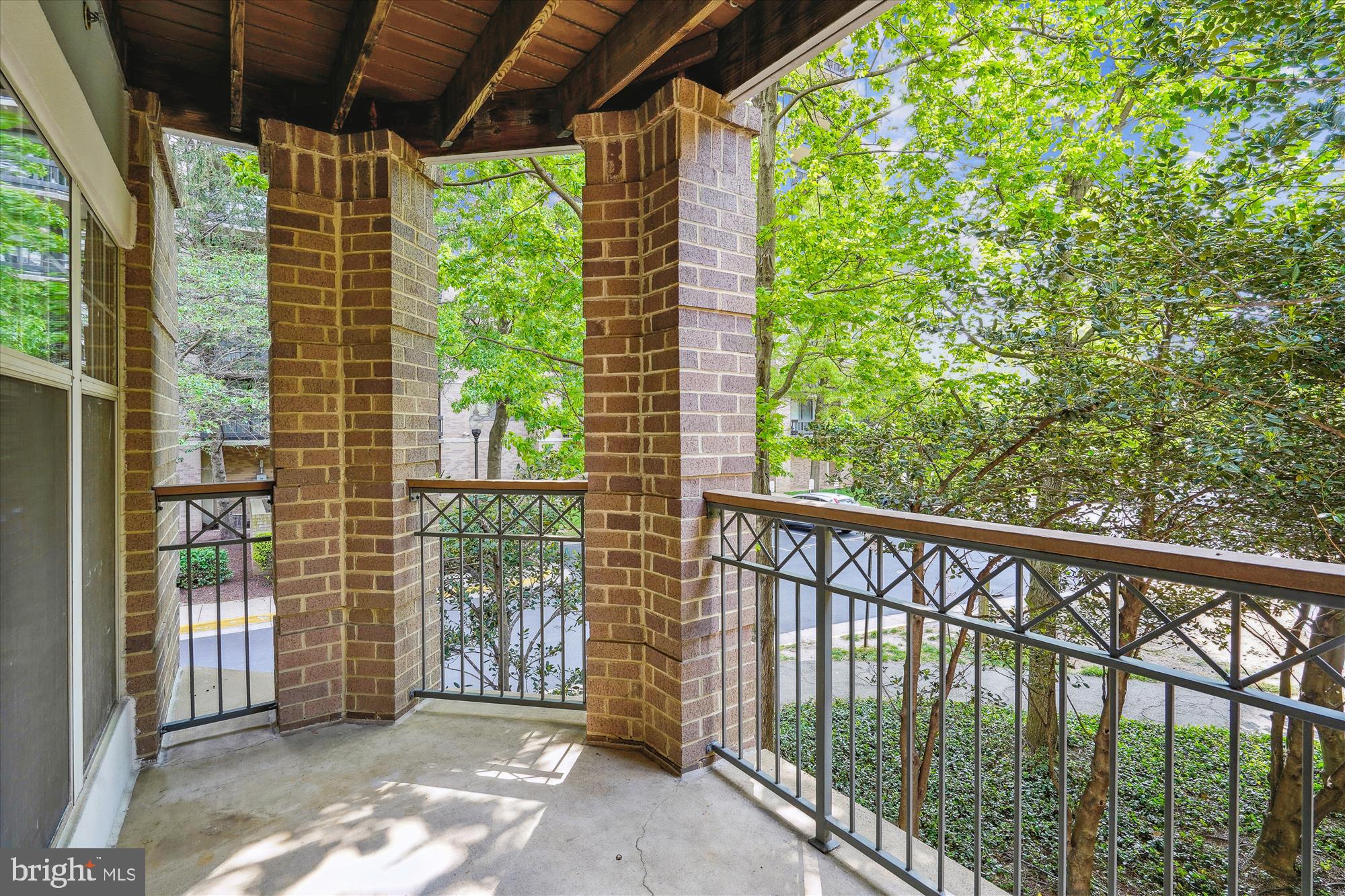 5563 Seminary Road, Unit 112 Falls Church, VA 22041 - Photo 6 of 33 Balcony
