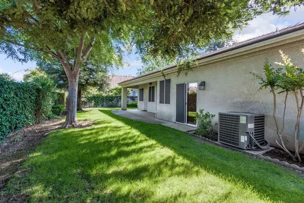 $449,000 | 7633 North Hanna Avenue, Fresno, CA 93722